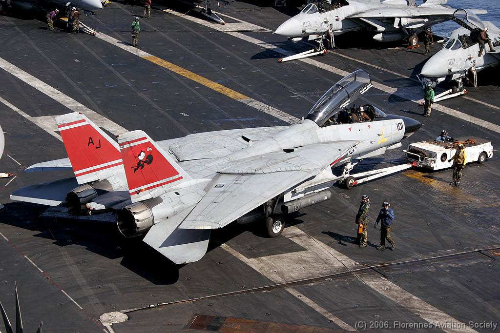 26 CVN71060221 F-14D 164603 AJ-101 DK 04 F-14D 164603/AJ-101 of VF-31 - USS Theodore Roosevelt, 21 February 2006 (C) Didier Kories